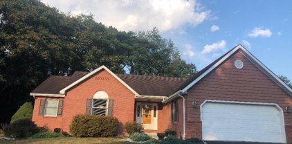 98 Chariot Ln, Falling Waters