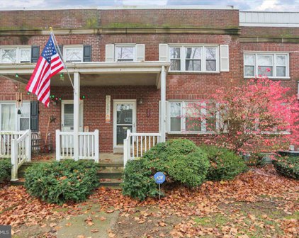 325 Sycamore Rd, Reading