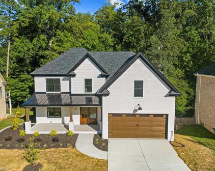 223 Fearrington Drive, Kernersville