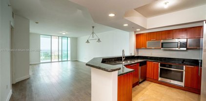 15051 Royal Oaks Ln Unit #2403, North Miami