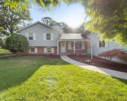 2884 OAKWOOD, Port Huron Twp