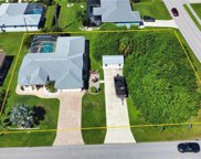9082 Apple Valley Avenue, Englewood image