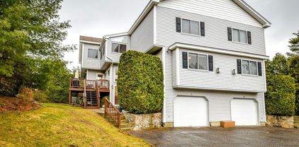51 Half Crown Cir Unit 51, Ashland