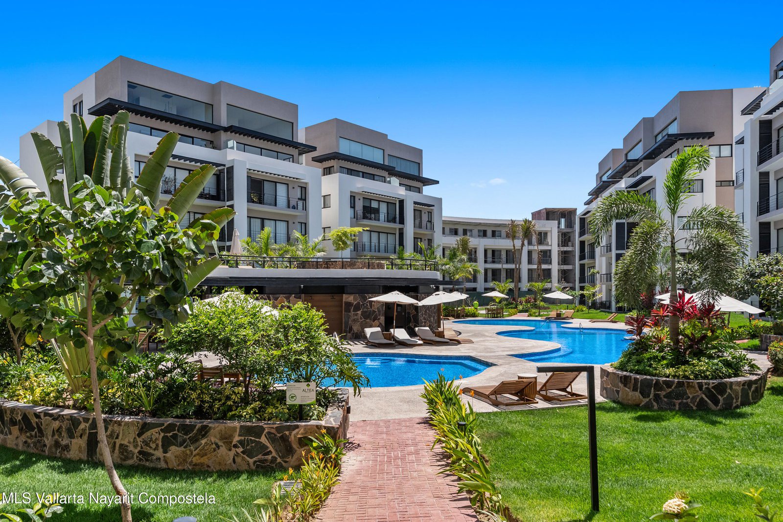 1200 Av. Mexico Unit Torre D407, Puerto Vallarta, JALISCO N/A — La Floresta