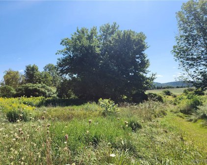 12059 Middle  Road, Sardinia-146200