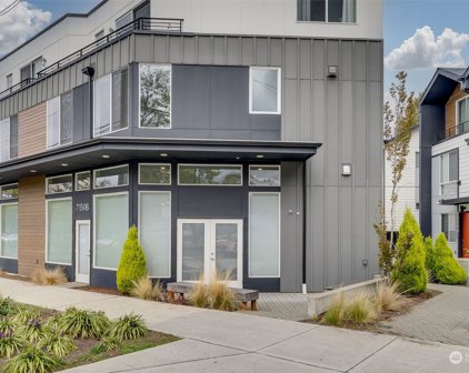 7150 Beacon Avenue S Unit #B, Seattle