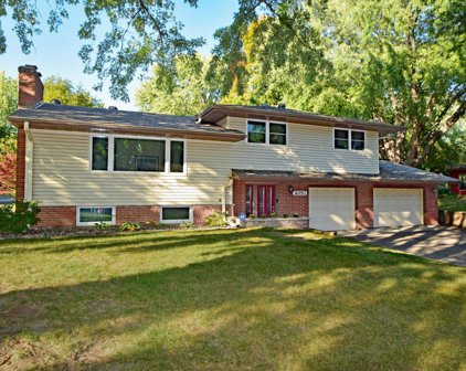 6050 Westbrook Road, Golden Valley