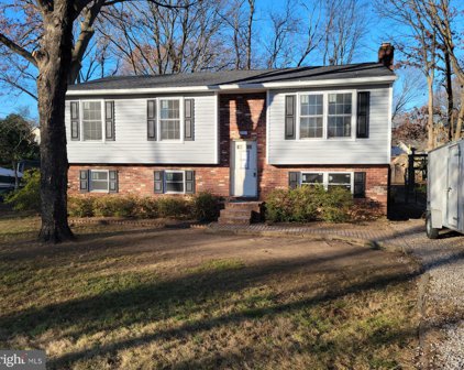 976 Mount Holly   Drive, Annapolis