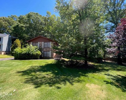109 Palomino Path, Peachtree City