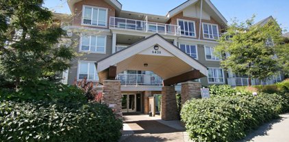 6420 194 Street Unit 301, Surrey