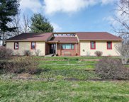202 Valley Farm Court, Fishers image