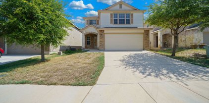 446 Walnut Crest, Selma
