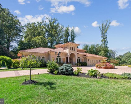 7201 Old Dominion Dr, Mclean