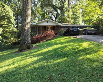 4886 Velva Nw Way, Lilburn