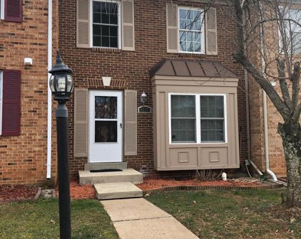 4722 S Park Ct, Woodbridge