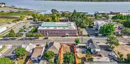 813 W 2nd St, Antioch