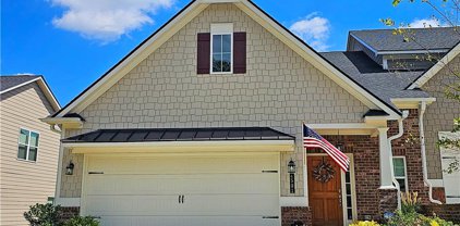 4581 Grenadine Circle, Acworth