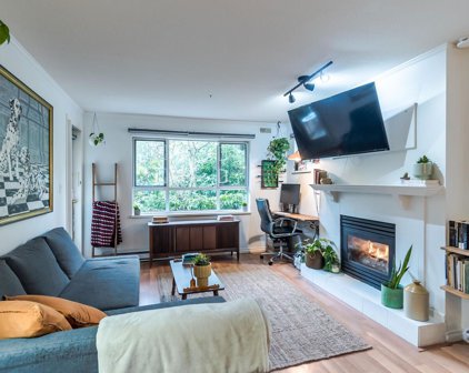 5577 Smith Avenue Unit 105, Burnaby