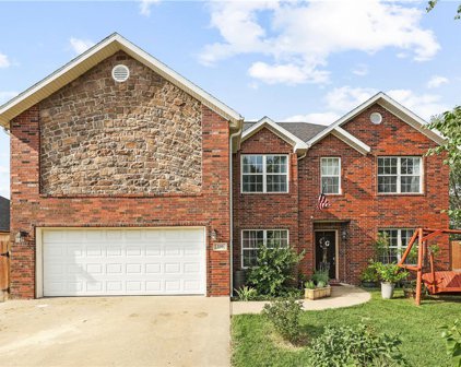 520 Paint  Lane, Centerton