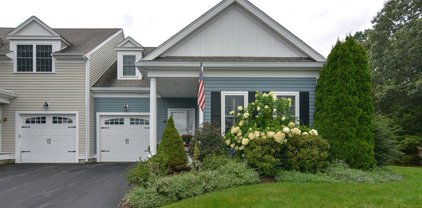 83 Meetinghouse Rd Unit 83, Norfolk