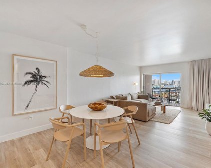 400 Kings Point Dr Unit #1215, Sunny Isles Beach