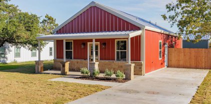 1005 Central Boulevard, Bertram