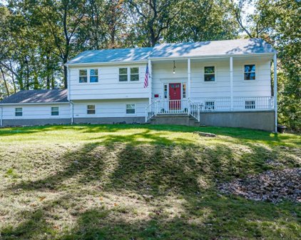 37 King George Rd, Warren Twp.