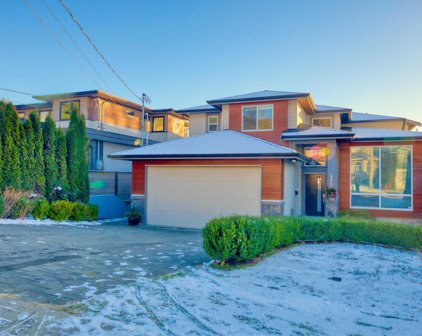 475 W Windsor Road, North Vancouver