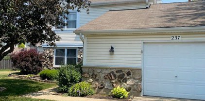 237 Amberwood Court, Bloomingdale