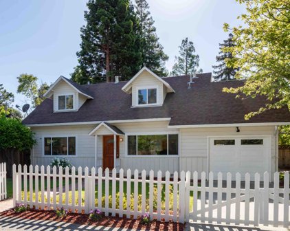222A Oak CT, Menlo Park