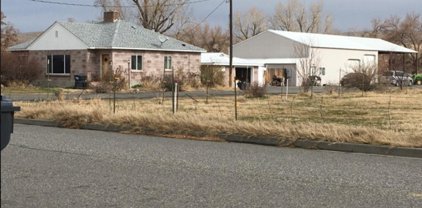 1008 E 7th St, Benton City