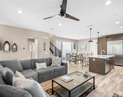 395 Latitude E, Costa Mesa