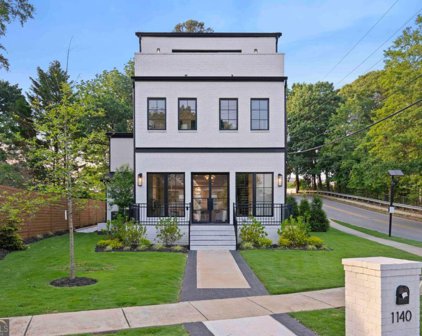1140 Standard Drive NE, Brookhaven