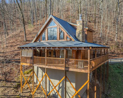 2318 Whipoorwill Hill Way, Sevierville