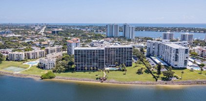 356 Golfview Road Unit #702, North Palm Beach