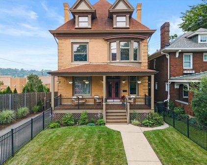 107 S Braddock Avenue, Point Breeze