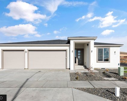 3818 Barbera St, Richland
