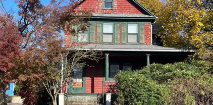 85 Webster Avenue, Port Washington