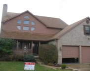 8176 Creek  Way, Avon image