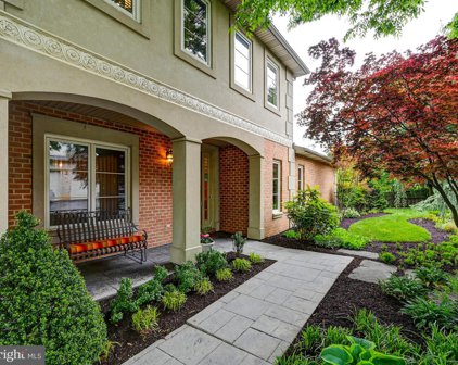 5 Clifton Ct, Pikesville