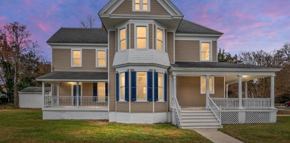 317 Oakley St, Cambridge