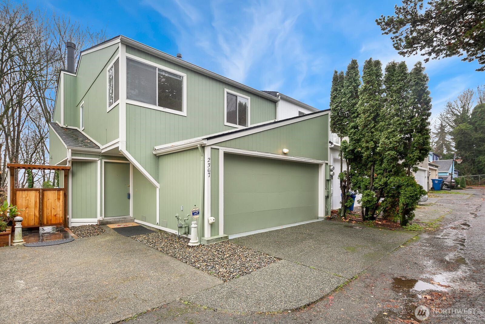 2367 S Forest Street, Seattle | MLS# 2475006 | Skyline Properties, Inc ...
