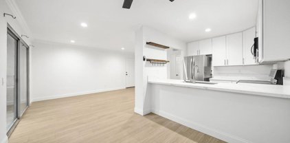 589 N Johnson Avenue Unit 110, El Cajon