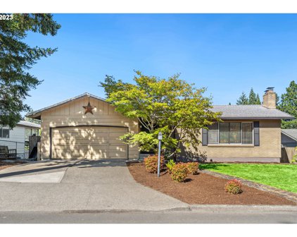 6695 DEVONSHIRE DR, Gladstone