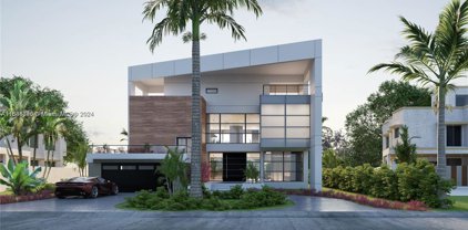 12780 N Bayshore Dr, North Miami