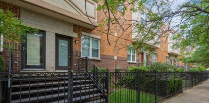 7256 N Rogers Avenue, Chicago