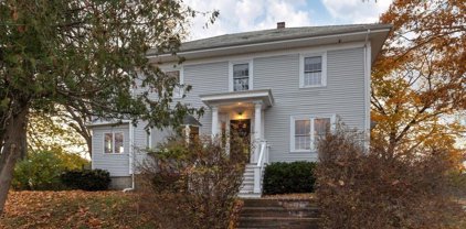 160 Loring Ave, Salem