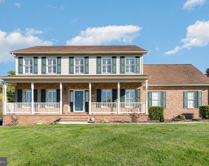 175 Elmwood Ave, Hanover