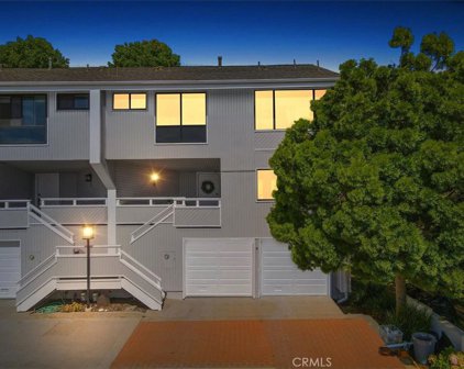 4 Swift Court Unit 213, Newport Beach