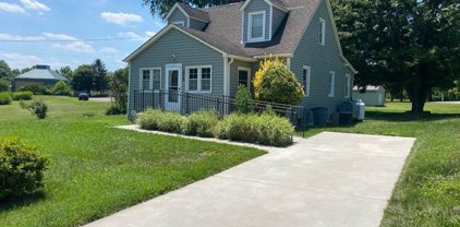 6748 Freetown Rd, Columbia
